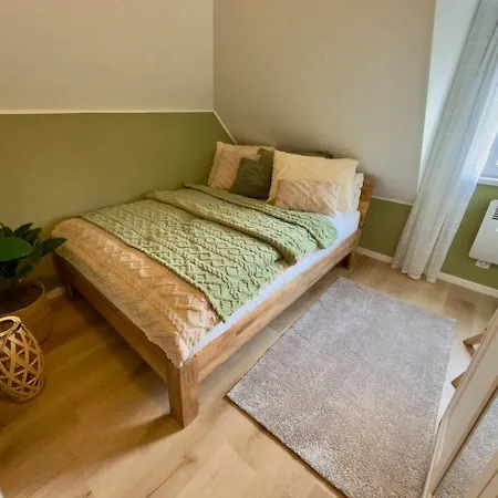 Apartament Kleine, Gemuetliche Dachwohnung Mit Viel Charme