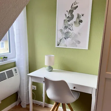 アパート Kleine, Gemuetliche Dachwohnung Mit Viel Charme Bückeburg