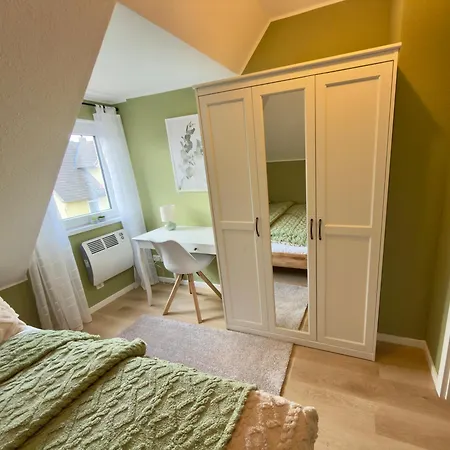 Lägenhet Kleine, Gemuetliche Dachwohnung Mit Viel Charme